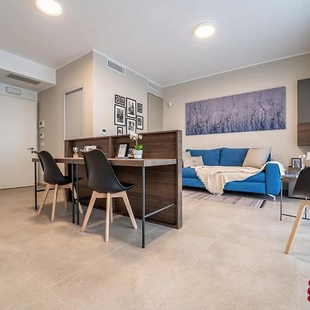 Ferienwohnung Stilicone 15 - Luxury Apt 3D Mailand Exterior foto