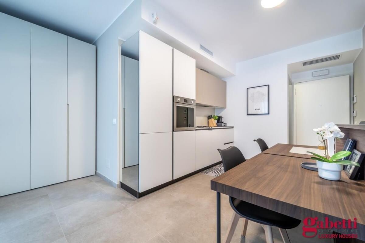 Ferienwohnung Stilicone 15 - Luxury Apt 3D Mailand Exterior foto